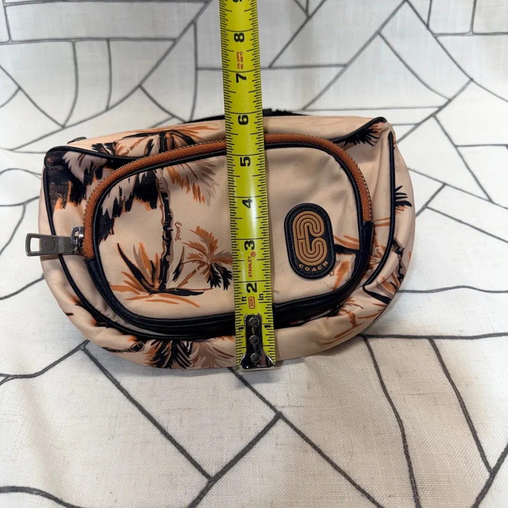 Coach Belt Bag OS Tan Palm Tree Print Nylon Waist Pack 91114 FAIR CONDITION